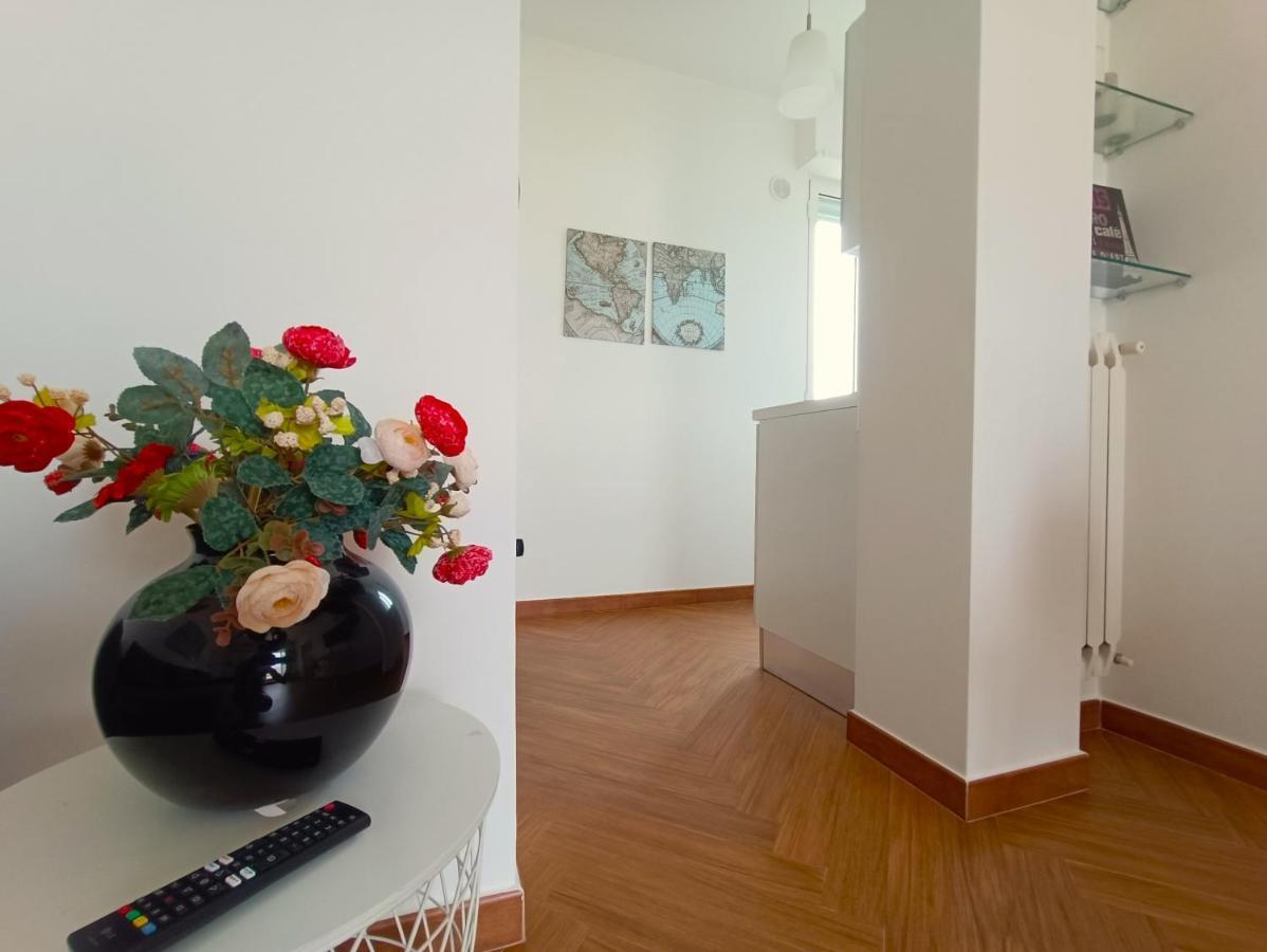 Good Vibes Apartment Bari Exterior photo